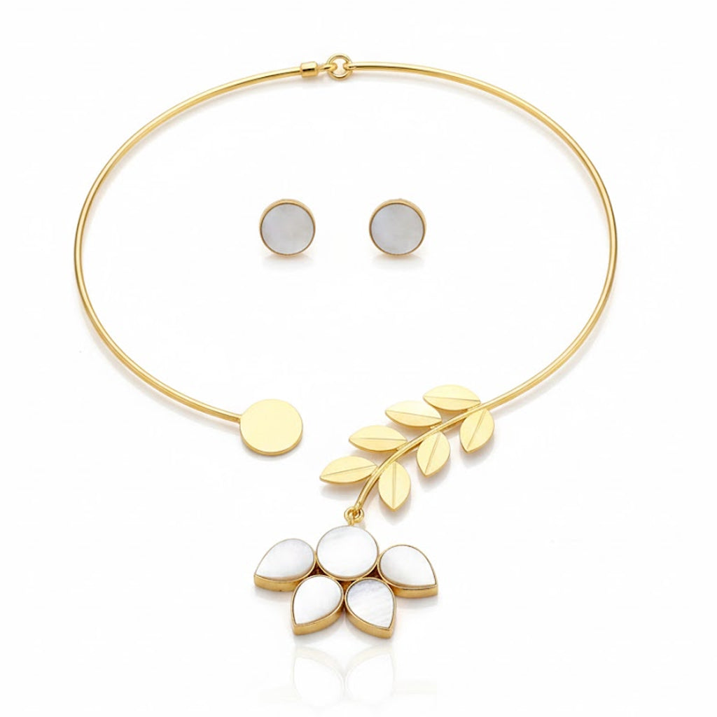 SoulBloom White Petal Gold Choker Set