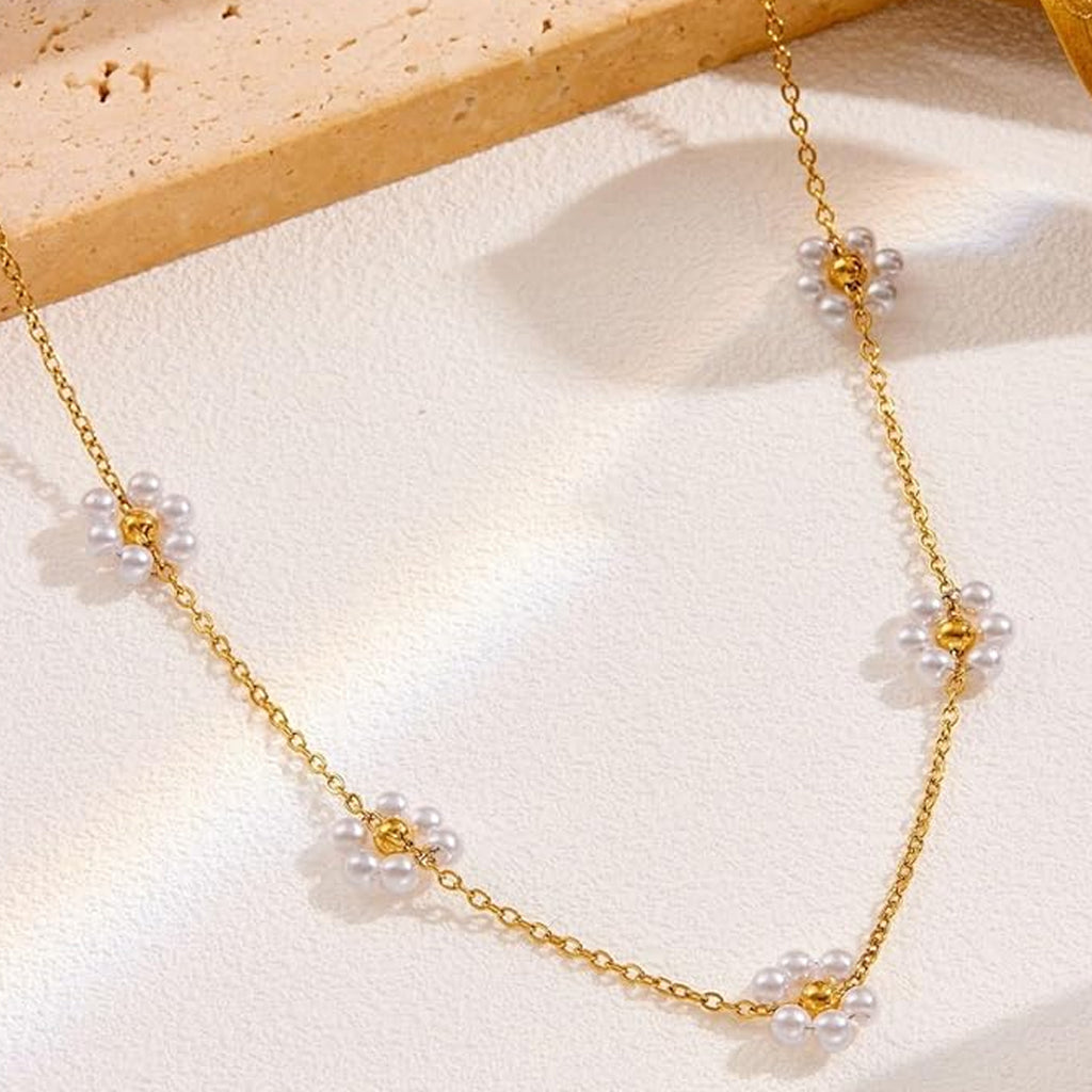 Gold-Plated Floral Pearl  Necklace