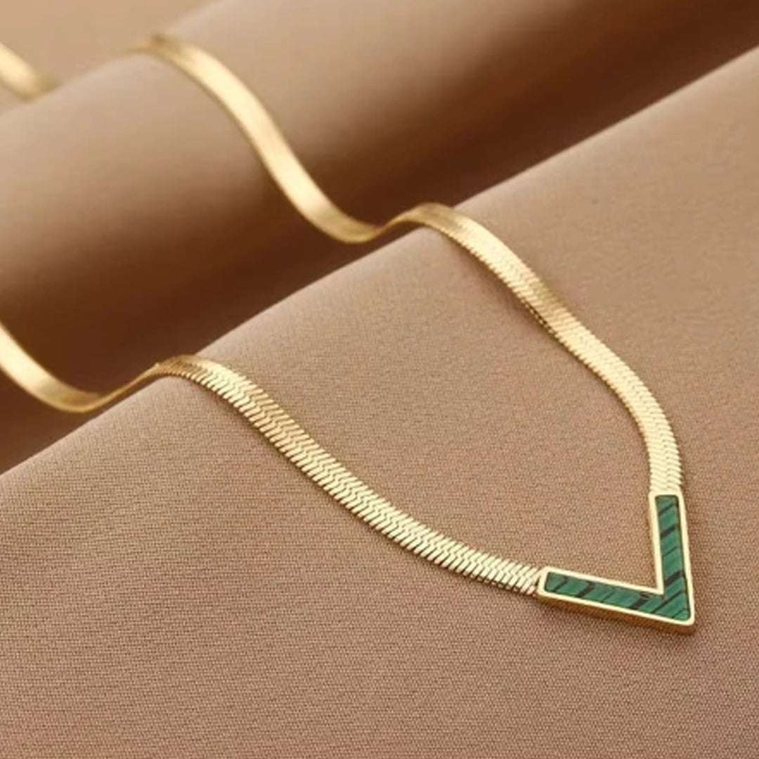 SoulSpark V-Edge Necklace