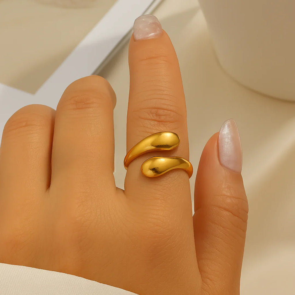 Curve Gold Open Ring