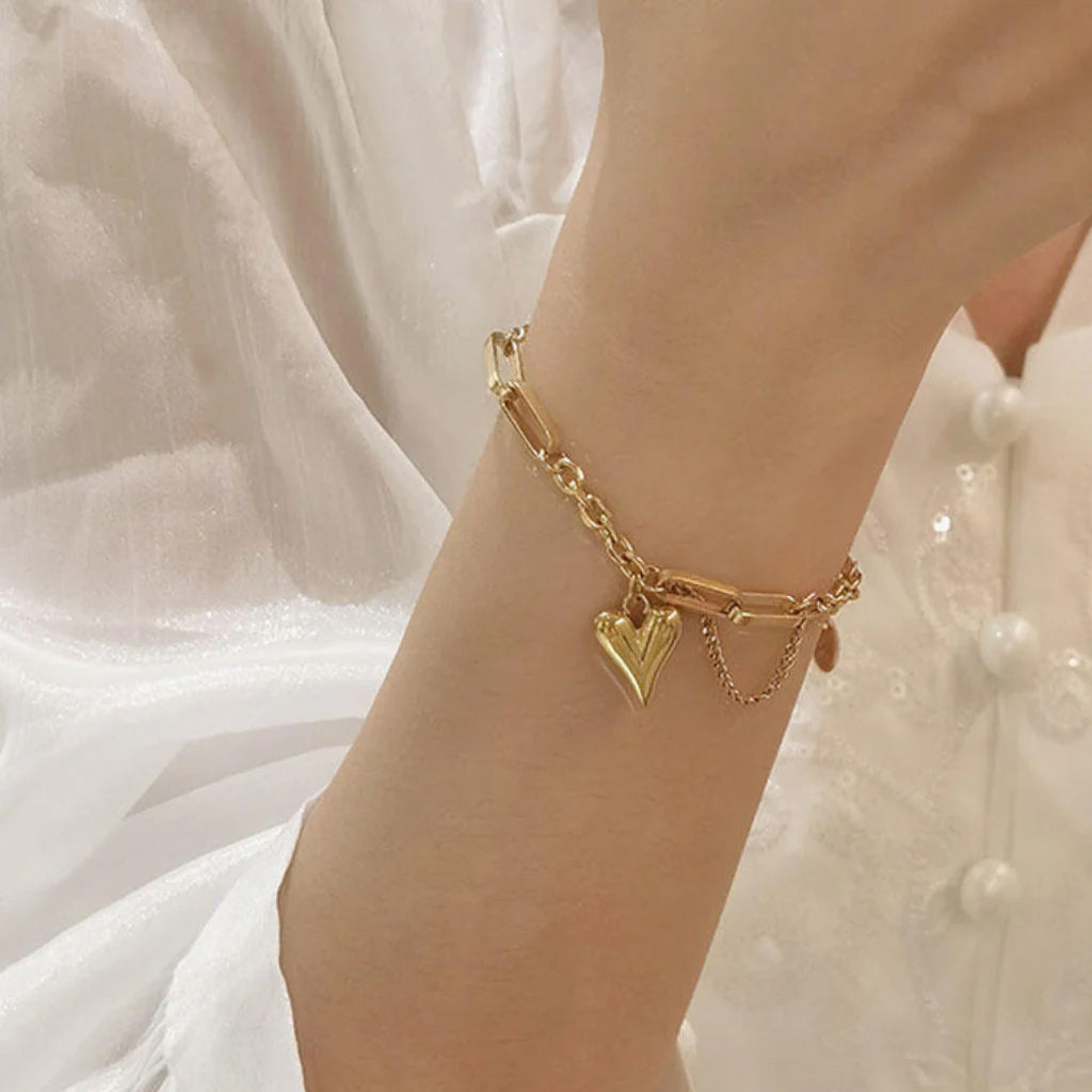 Gold Heart Charm Bracelet